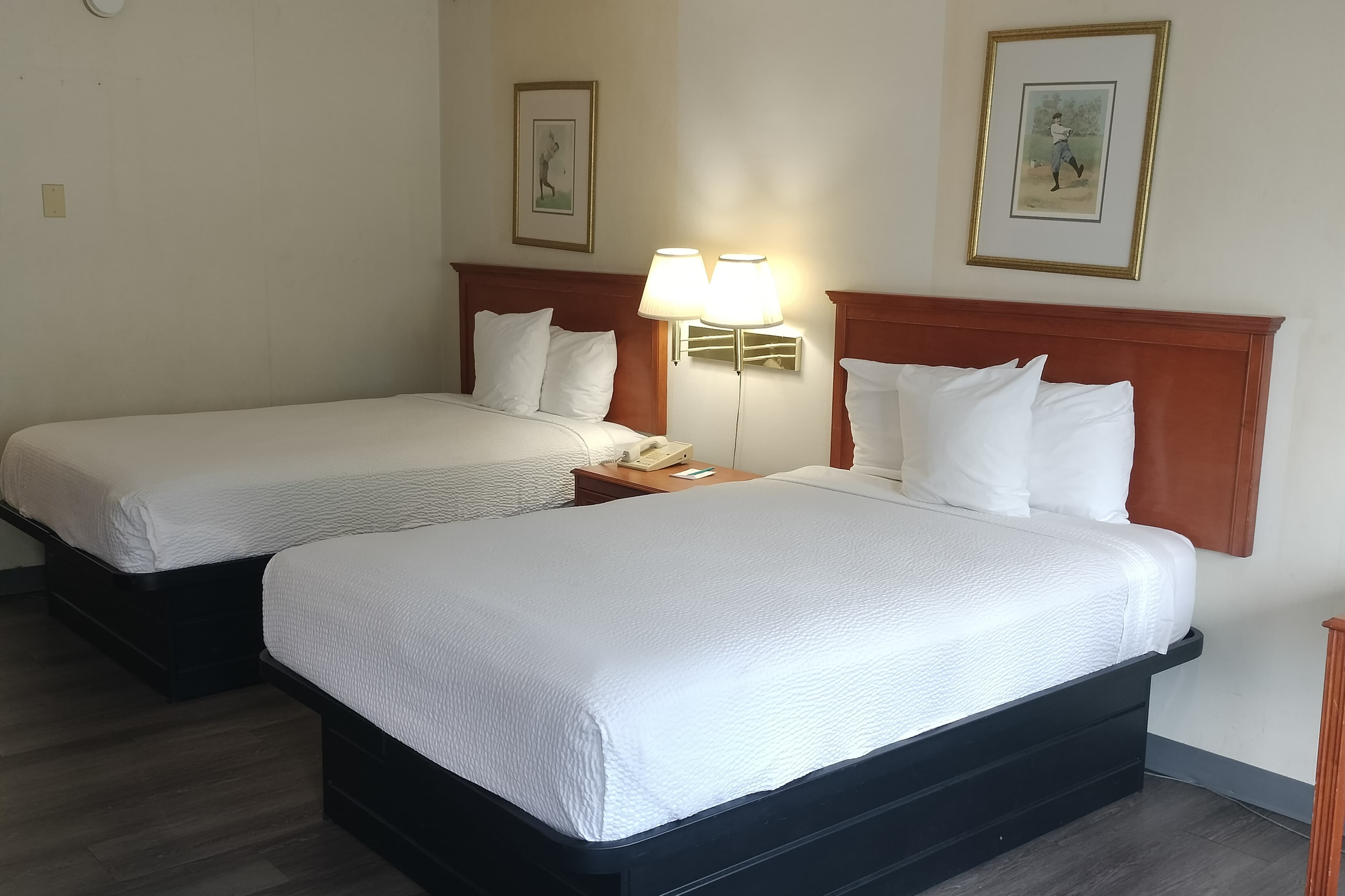 Clarion Inn Southern Pines - Pinehurst - Image 3