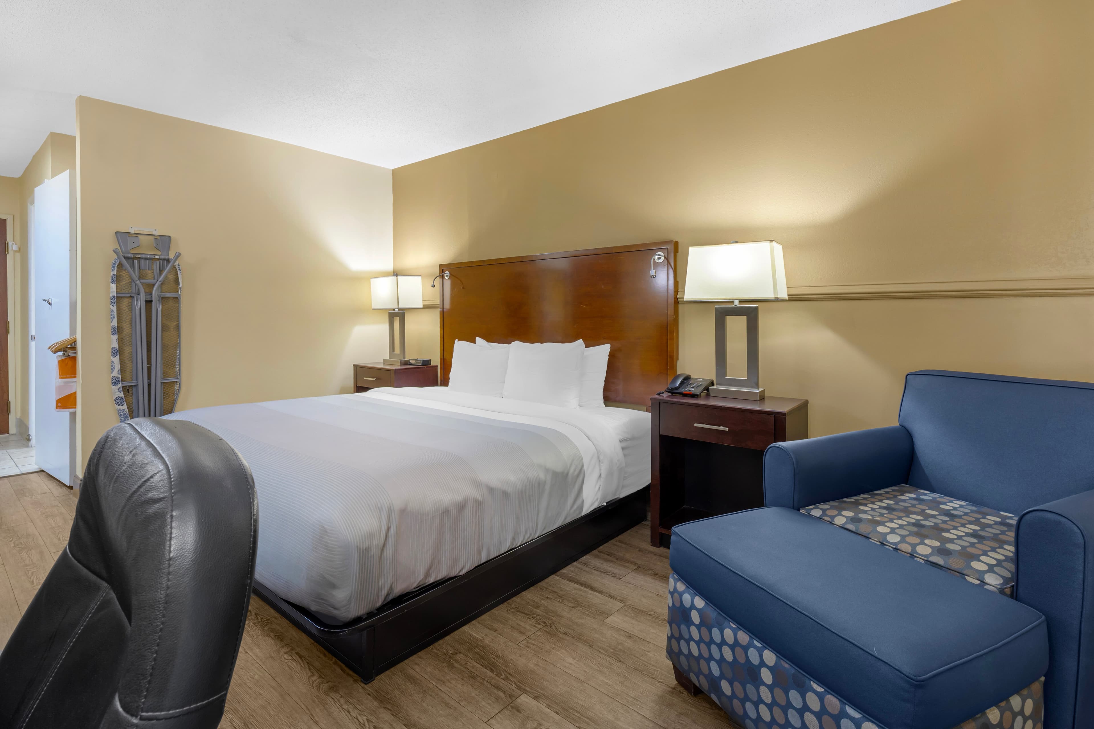 Quality Inn Fuquay Varina East - Image 2