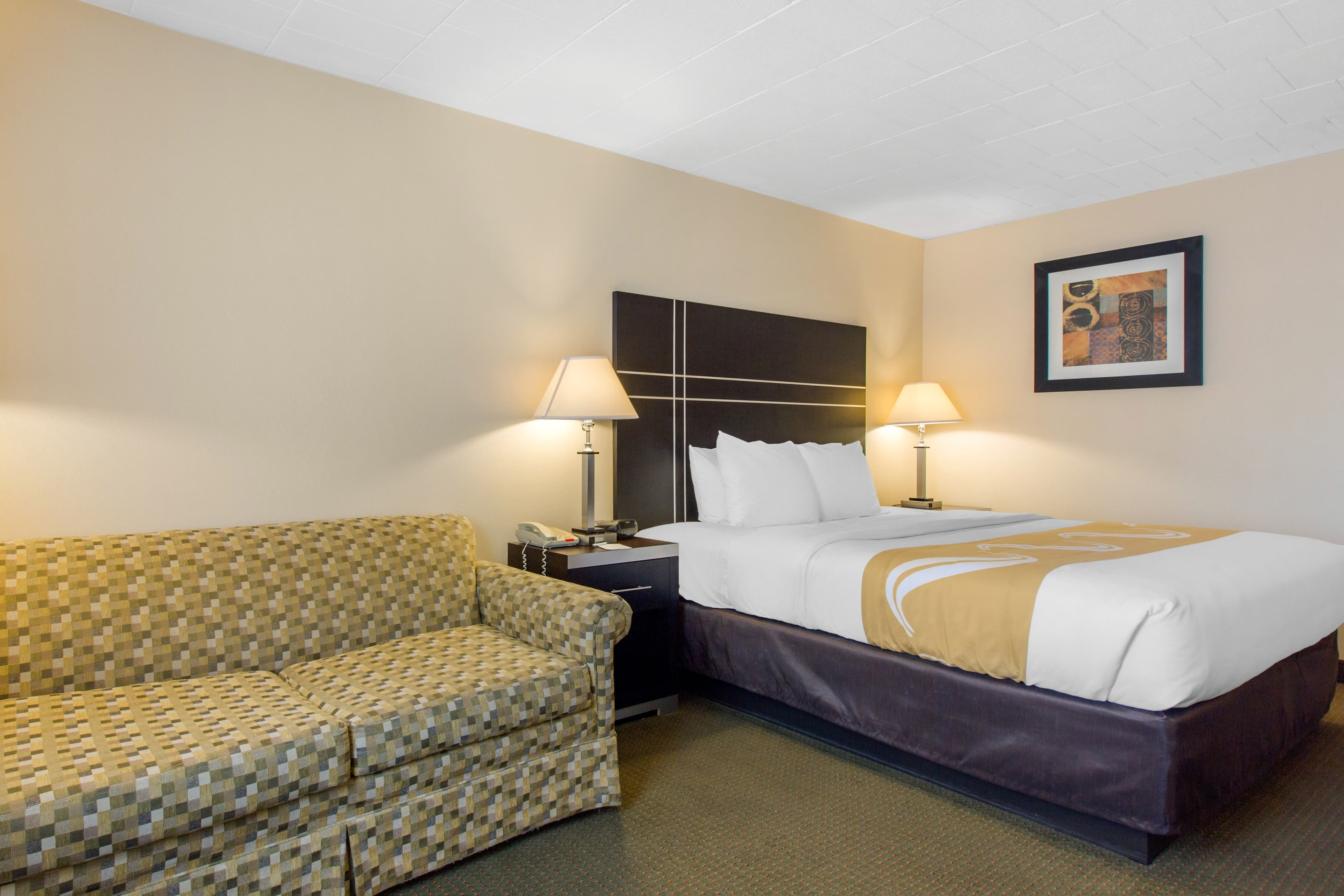 Quality Inn Ledgewood - Dover - Image 4