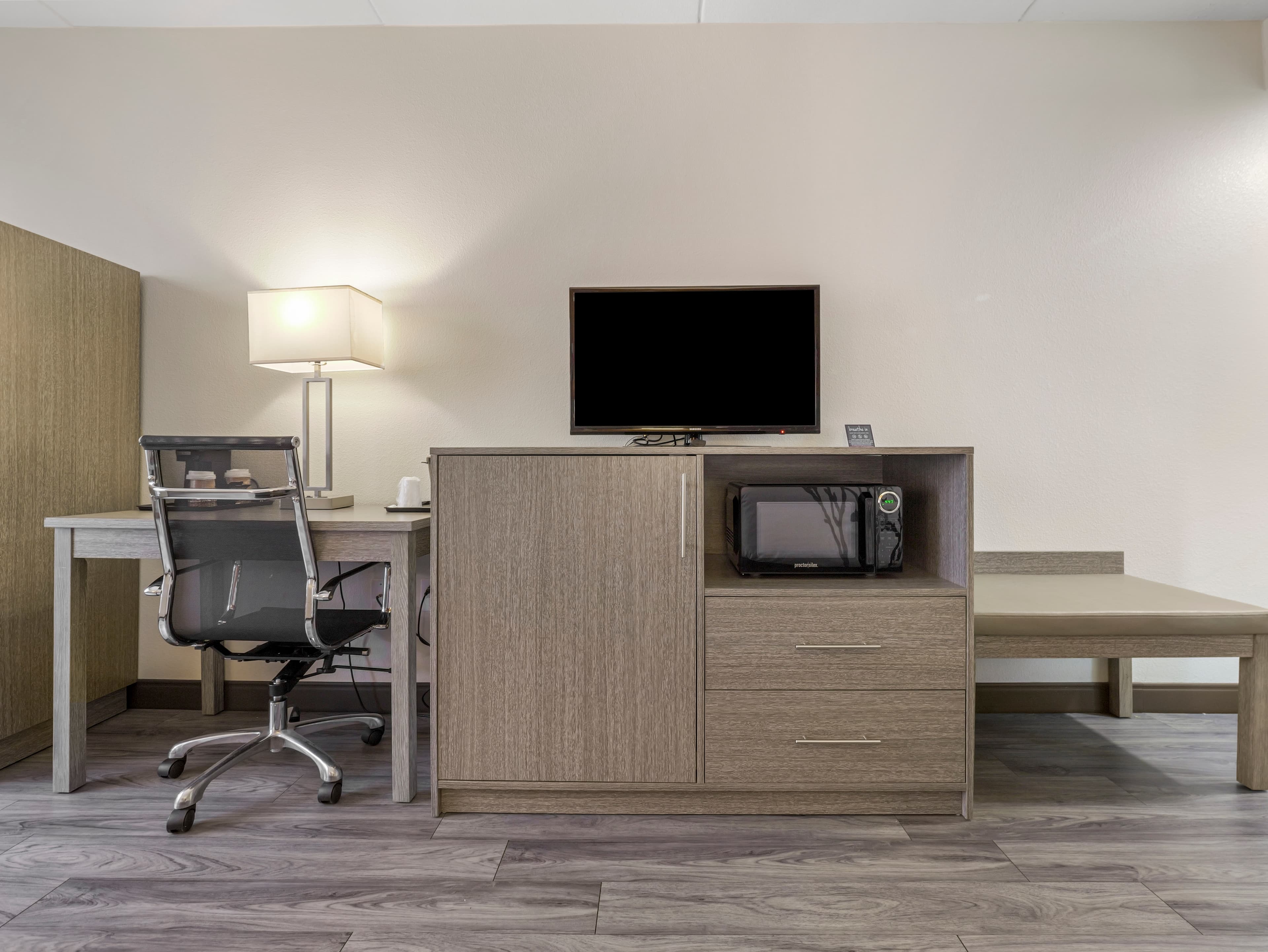 2 Double Beds - Image 6