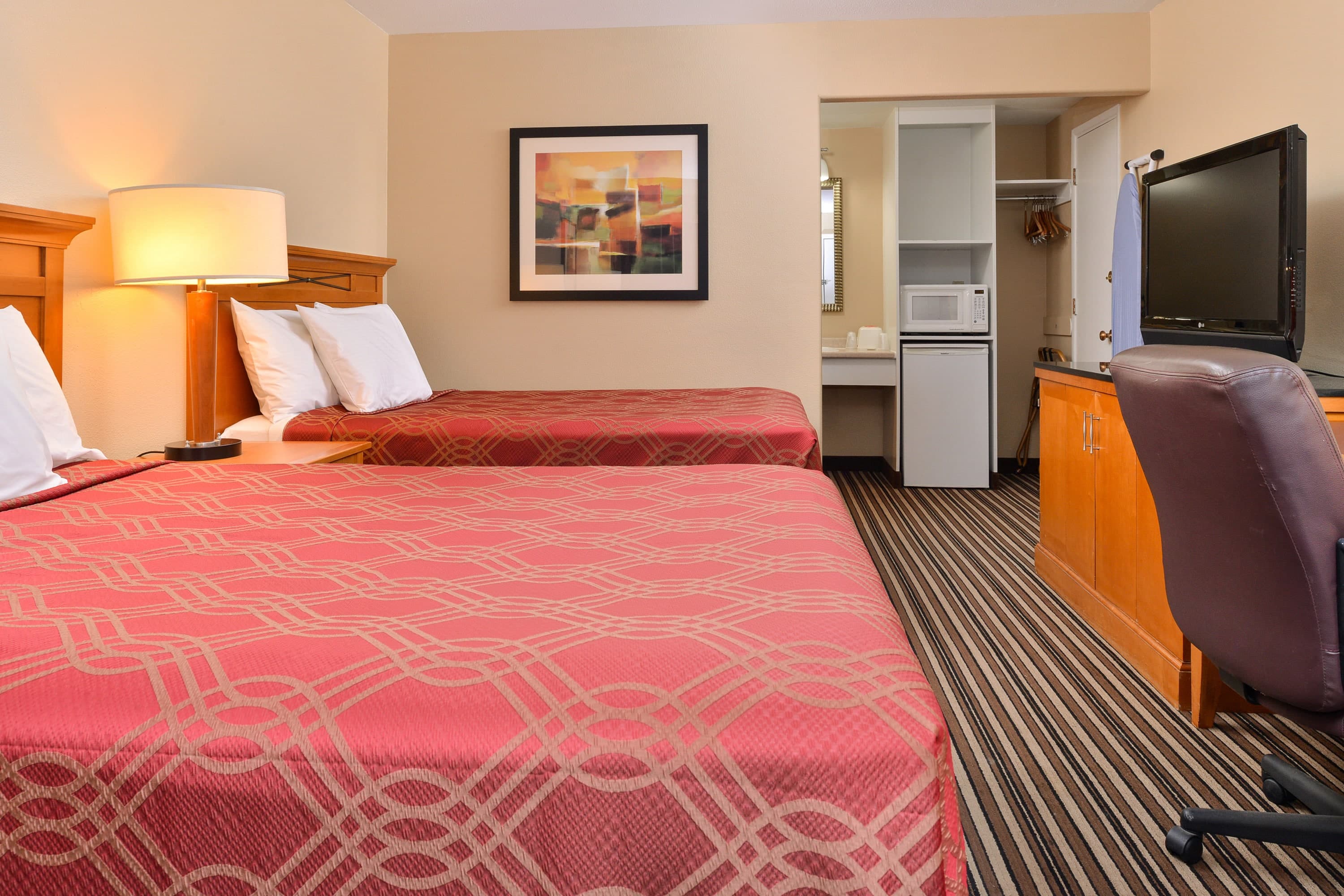Econo Lodge Kennewick Tri-Cities - Image 3